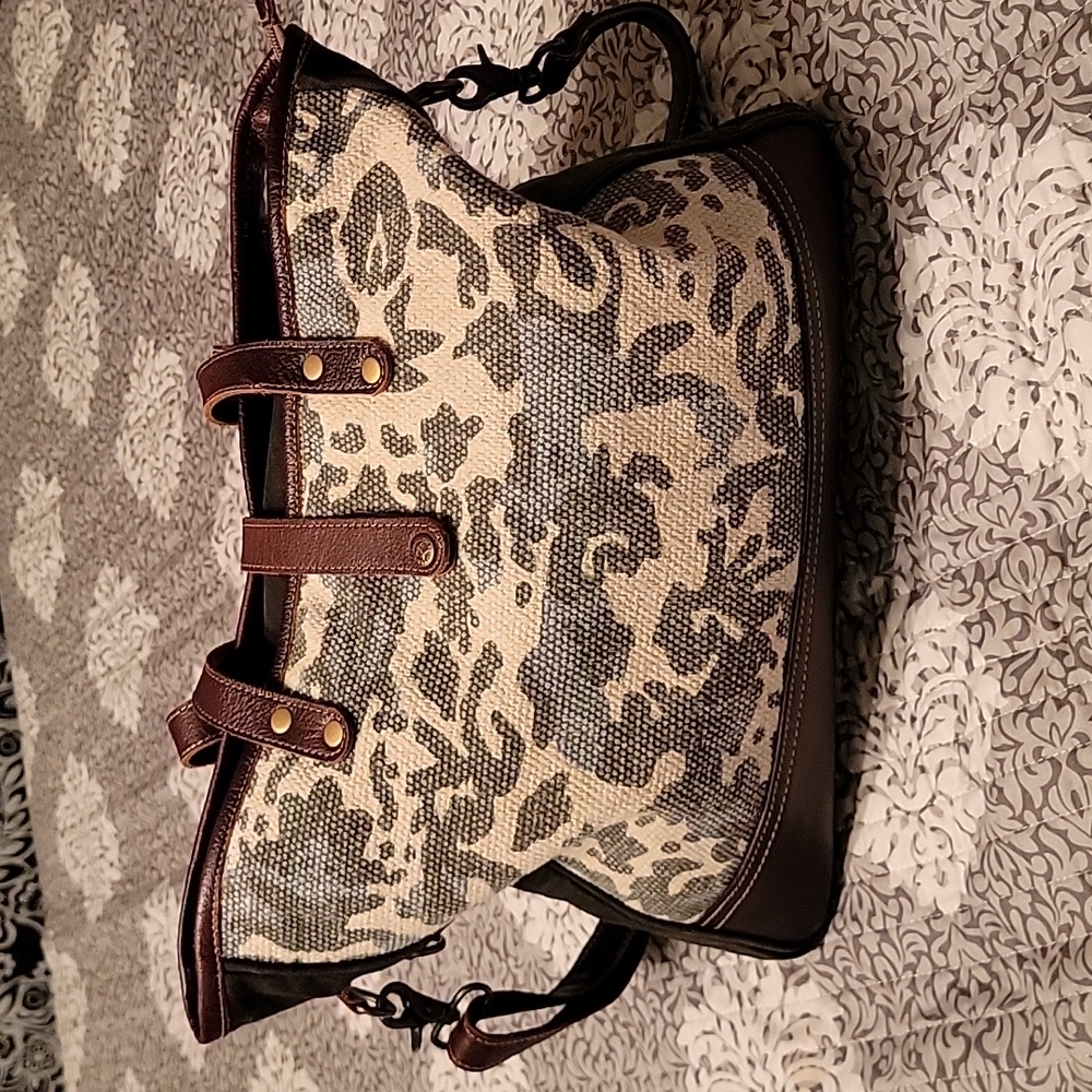 Myra Bag Nwot